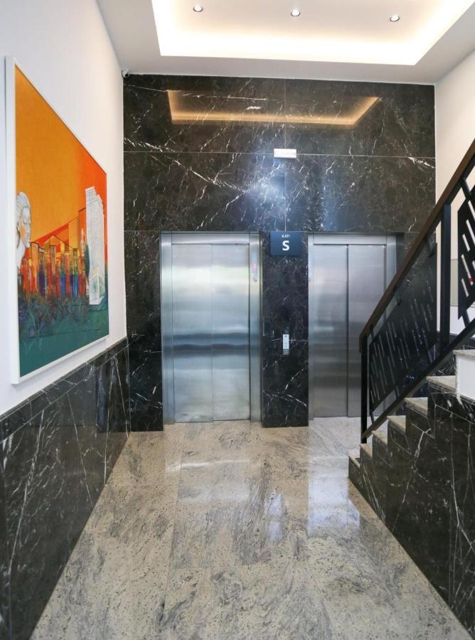 Central Luxury Apartment Pristina Exterior foto